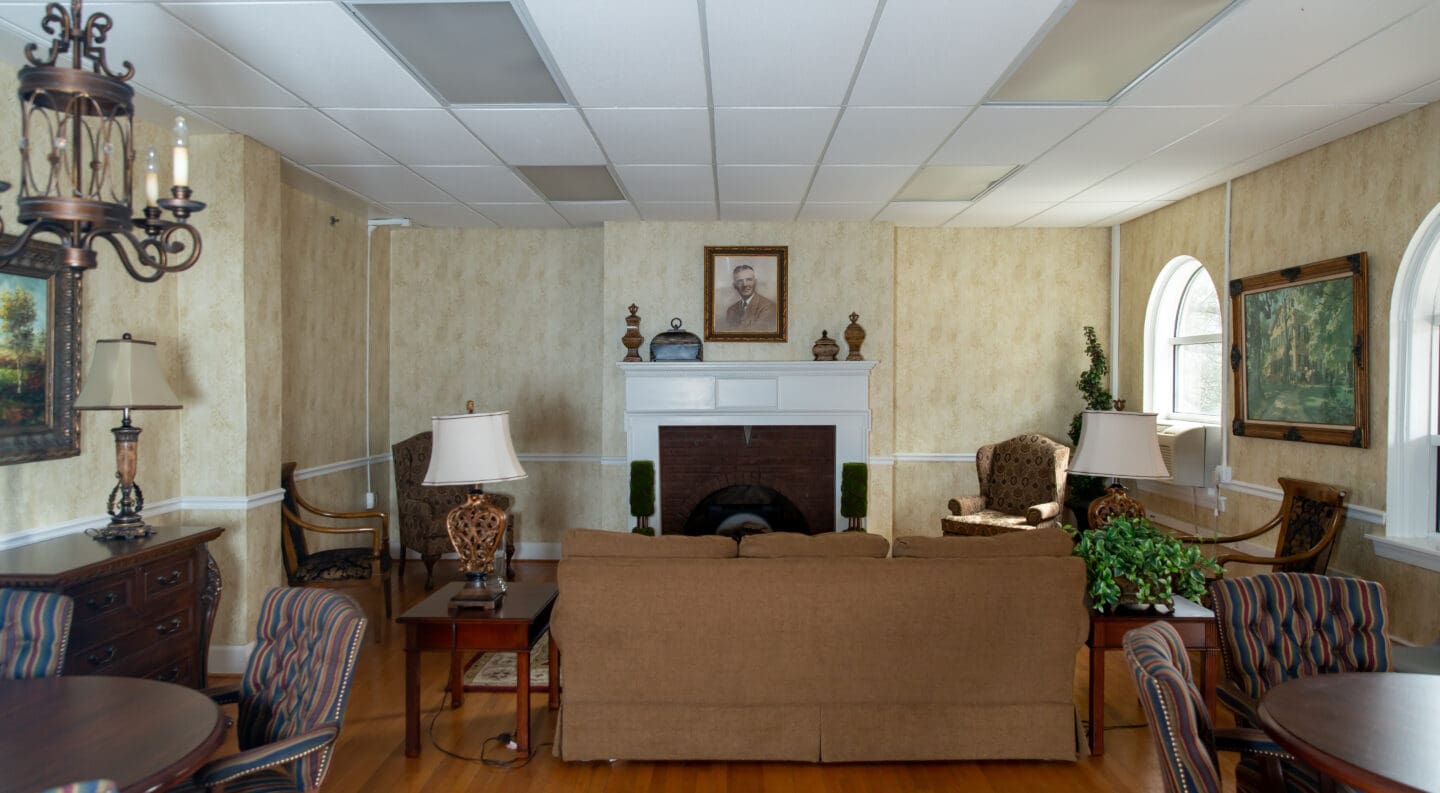 photo of the walters room conference room with furniture in room