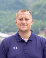 tim roberts headshot