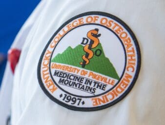 KYCOM White Coat Patch